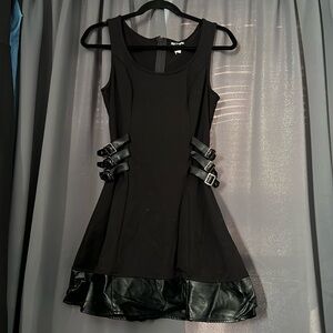 Hot Topic Black Side-Strapped Dress
